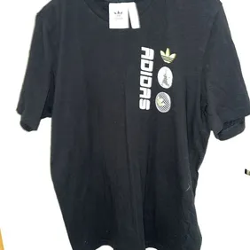 Adidas t shirt - never worn 