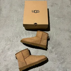 UGG CLASSIC MINI II CHESTNUT