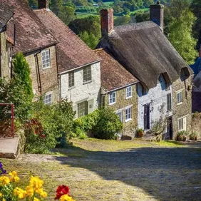 Gold Hill Shraftesbury - Photographic Print Greetings Card