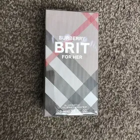 Burberry Brit for her 100ml Brand new sealed