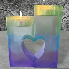 This heart tea light set . is wonderful  iteam for any occasion or ho.e . When u put this set togeth