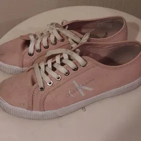 Calvin Klein ladies trainers size 5 great condition 