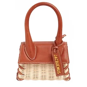 Summer Chic: Your Perfect Mini Wicker Bag!