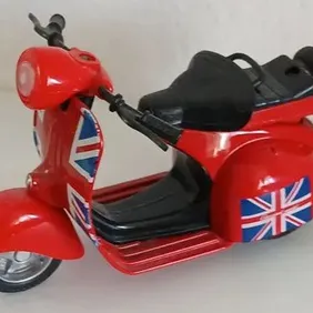 Red 'Union Jack' Scooter small model Vehicle, MODS