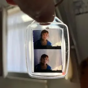 Billy Elliot starring Julie Walters movie key ring film cell 35mm.