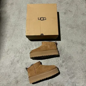 UGG ULTRA MINI PLATFORMS TAN