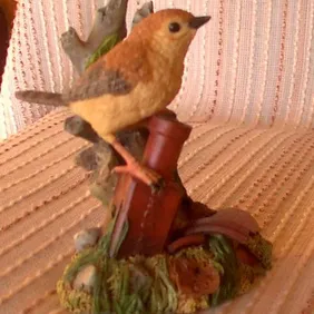 Leonardo Collection WREN on BALSAM JAR Ornament, 1998