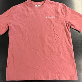 Salmon Pink Columbia XS TShirt 