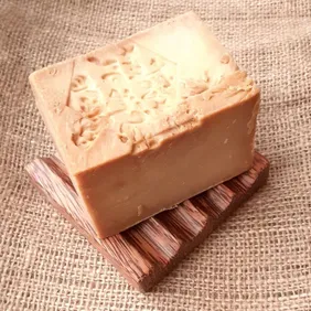 Authentic Aleppo Soap - 50% Laurel Oil, 50% Olive Oil for Sensitive Skin.