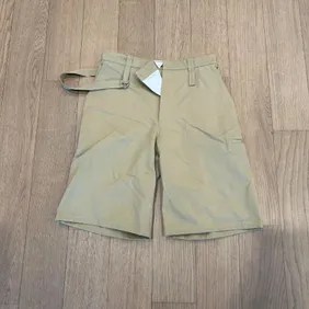 Summer Essentials: Classic Khaki & Tan Shorts for Men!