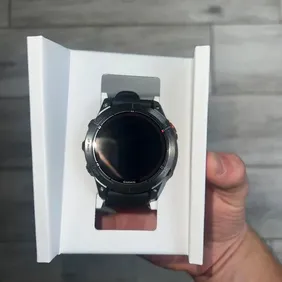 Garmin Fenix 7 Solar Smartwatch - Carbon Grey DLC, Brand New