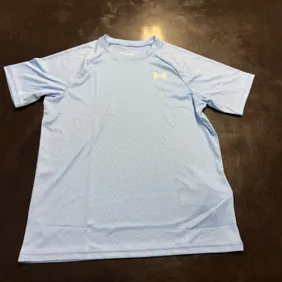 Under Armour Boys Blue Loose Fit T-Shirt Size L