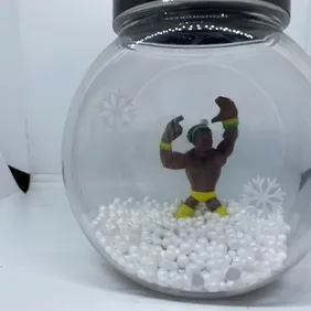 Kofi Kingston snow globe wwe wwf figure toy Christmas present