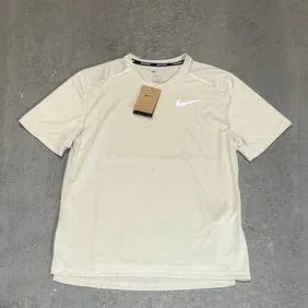 NIKE MILER 1.0 BEIGE