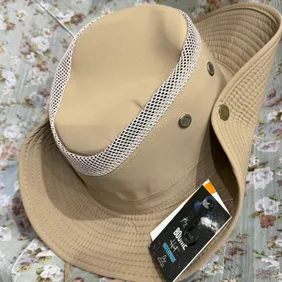Premium Unisex Waterproof Boonie Hat w/ Tag – Fisherman Style, Adjustable 55–59cmBrand-new unused wi