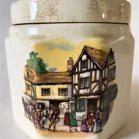 Frank Cooper Ceramic Marmalade Pot with Lid – Coach House Series - Woolhampton