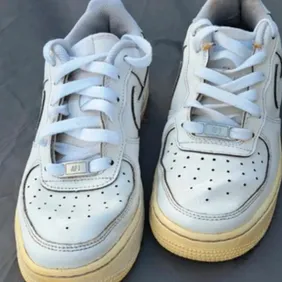 Nike air Force 1 uk4.5 Eu37.5 in a good condition  white