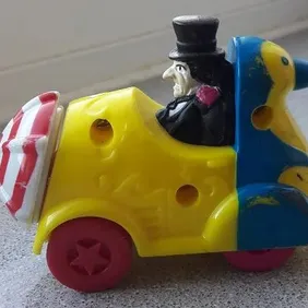 BATMAN: PENGUIN CAR, Burger King, 1991