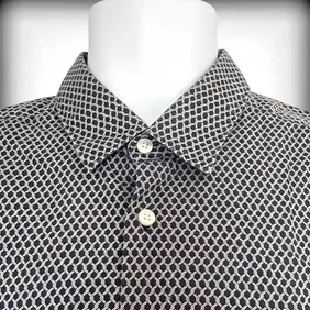 Stylish BOSS Hugo Boss Geometric Shirt - Black & White - L