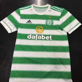 Celtic Adidas Football Shirt Home Men's Small