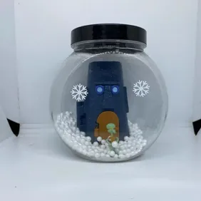 Spongebob Squarepants snow globe figure toy Christmas present