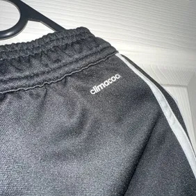 Ladies new balance gym top, worn twice 