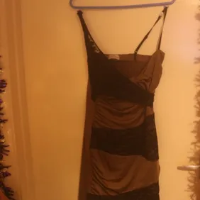 brand new women night dress brown and black size sm tagged and sealed picture are just display purpo