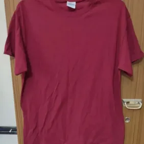 Men's Red Plain Tshirt Size M Never worn