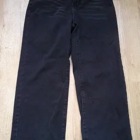 Girls wide-leg, black jeans, originally from Shein, Size S (EU 36, US 4), 85% cotton, 15% polyester.