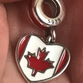 Genuine 925 Silver Canada Charm comes in a cute velvet pouch For Pandora Bracelet FREE Delivery