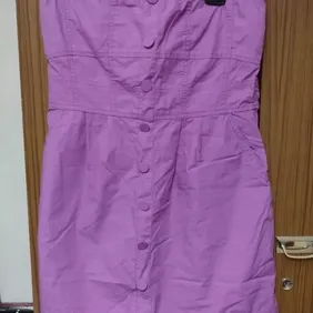 Purple long top size 12 - 14 E-vie Nice top has buttons down through but not undoable says size 14 b