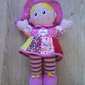 LAMAZE My Friend Emily Sensory Toy for Babies, 0 to 6 Months. 