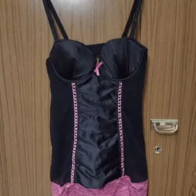 vintage la senza baby doll. worn once and put away and forgot about it and don't fit my chest any mo