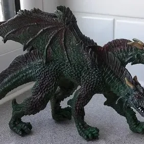 Two-Headed Horned Green Dragon, 7" Long