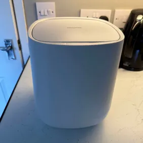 YourCasa® Bathroom Waste Bin [5L] - Elegant Design - Small Bathroom Bin - Cosmetic Bin Bathroom Bin 