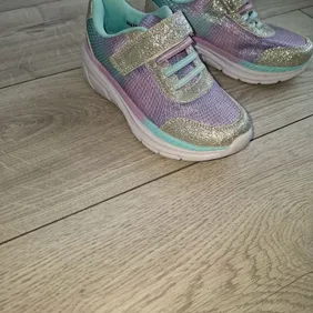 Tu Sainsbury's lovely trainers uk12 Eu 31 one of shoes has a stain  but looks like new