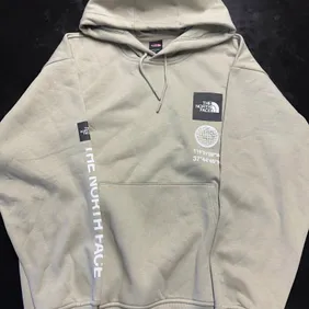 The North Face Women's Hoodie Size Medium