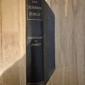Sermon Bible Colossians to James. Published by Hodder & Stoughton. Third edition, 1907. Endpapers fo