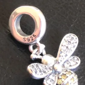 Stunning 925 Silver Bee Charm comes in a cute velvet pouch for Pandora bracelet Manchester Bee