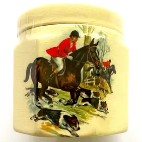 Sandland Ware Marmalade Pot with lid made for Frank Cooper; Hunting Scenes