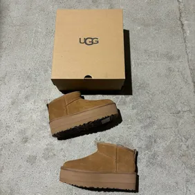 UGG PLATFORM ULTRA MINI CHESTNUT