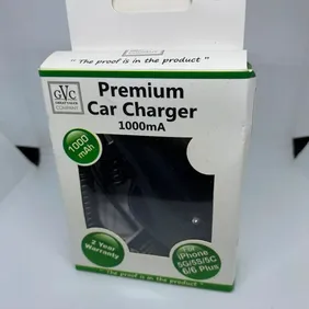 Car charger for iPhone and iPad premium 1000mA New in box