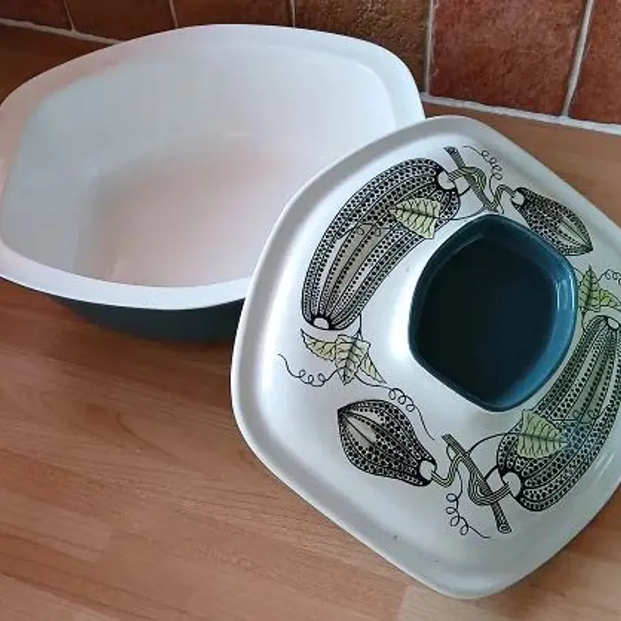 Poole Marrows Vegetable Dish Tureen Retro Vintage 10782 Jog It On poole-marrows-vegetable-dish-tureen-retro-vintage-10782-jog-it-on