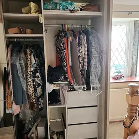 Maximize Storage & Style: Extra Large Mirrored Wardrobe