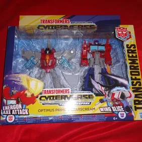Transformers Cyberverse Optimus Prime & Starscream