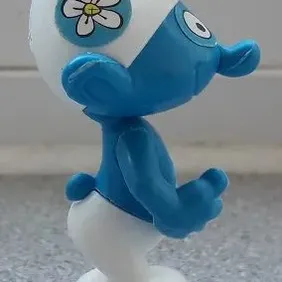 SMURF with Flower on Hat