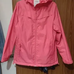 maine dark pink/red rainproof jacket size 12 worn a few times but still in very good condition has t