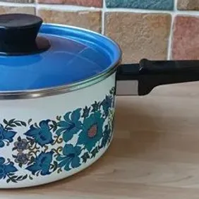 Blue Floral lidded Saucepan, 8.25", 1960/70s, Unused, retro, vintage