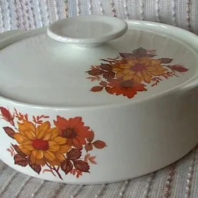 J&G Meakin Vegetable Tureen Orange Flowers, retro, 1970s, vintage