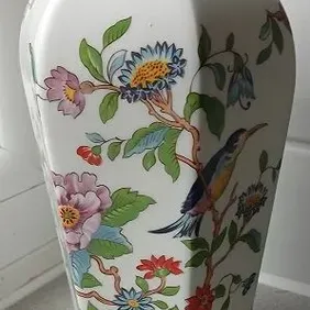 Aynsley 'Pembroke' flower Vase, retro, vintage, shabby chic
